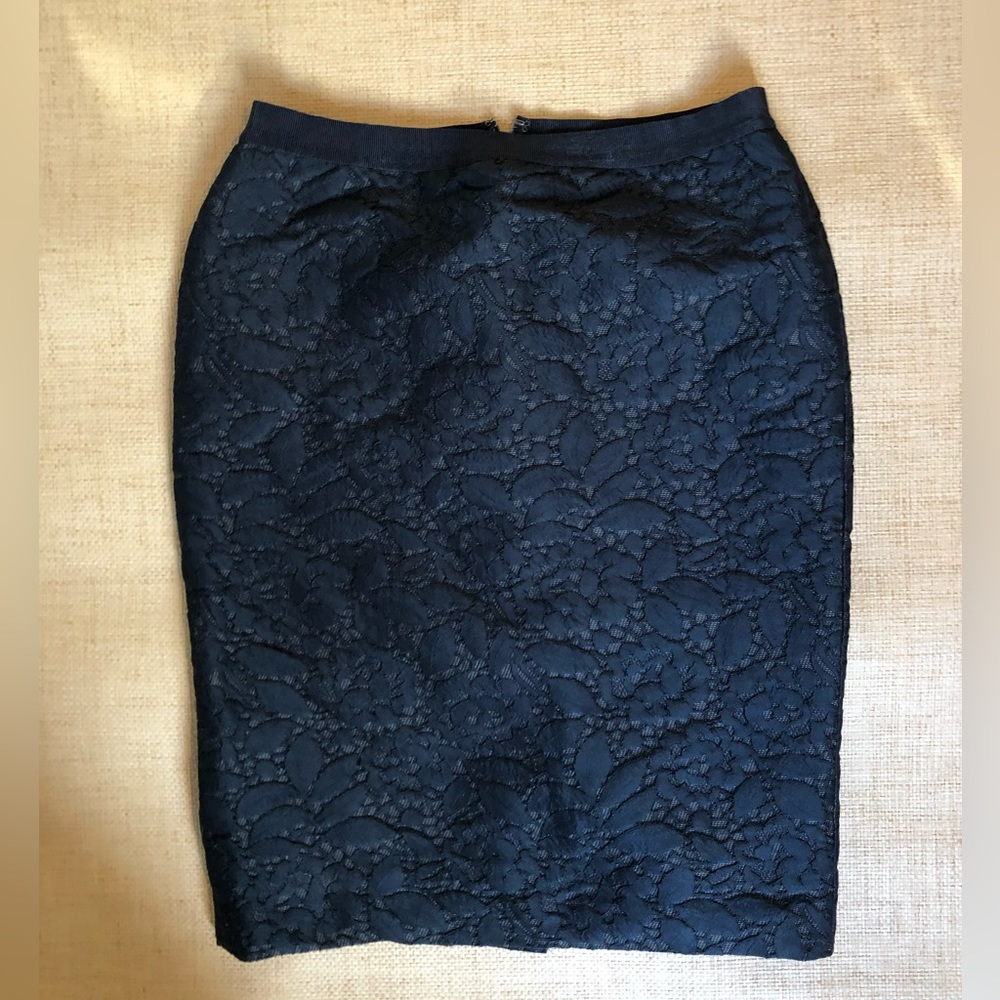 Ann Taylor skirt size 6
